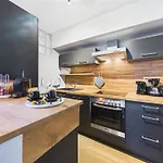 Boutique73 Garden * أوسياخ